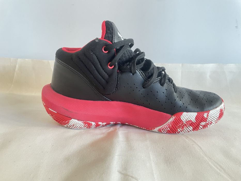 Кросівки чоловічі Under Armour Jet '21