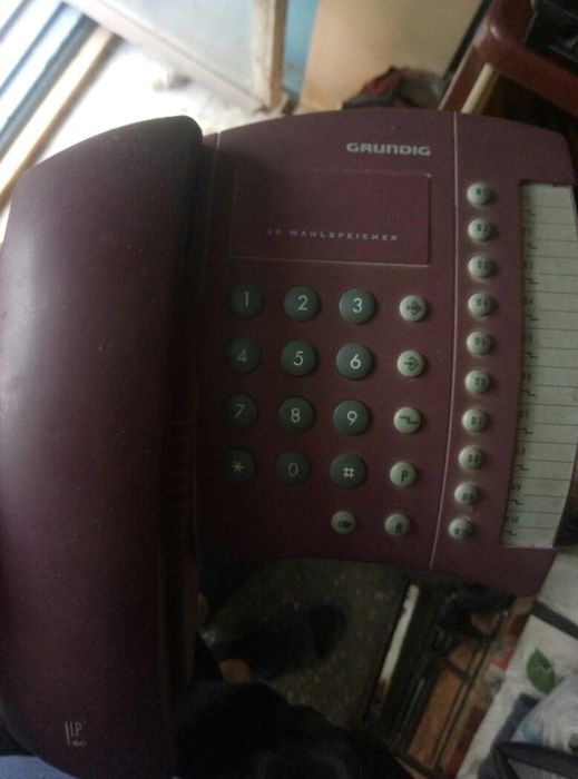 Продам стационарный телефон Grundig с идентификатором # Caller ID