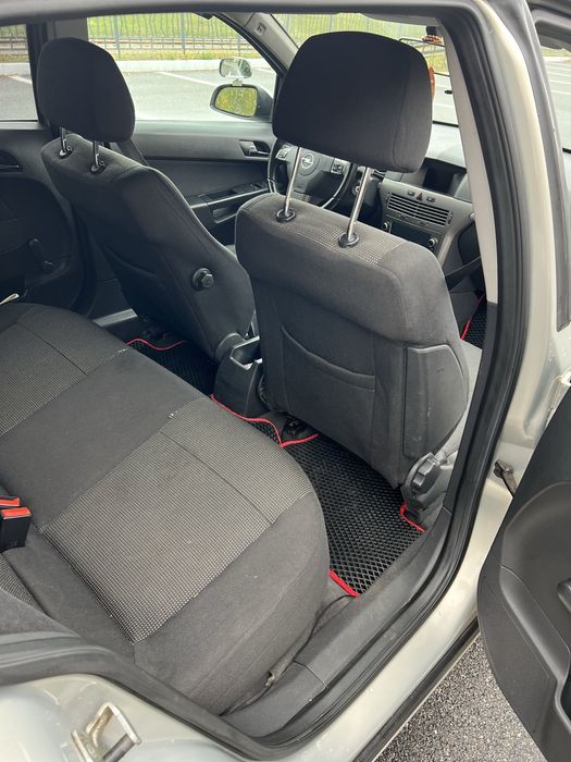 Продам Opel Astra в отличном состоянии