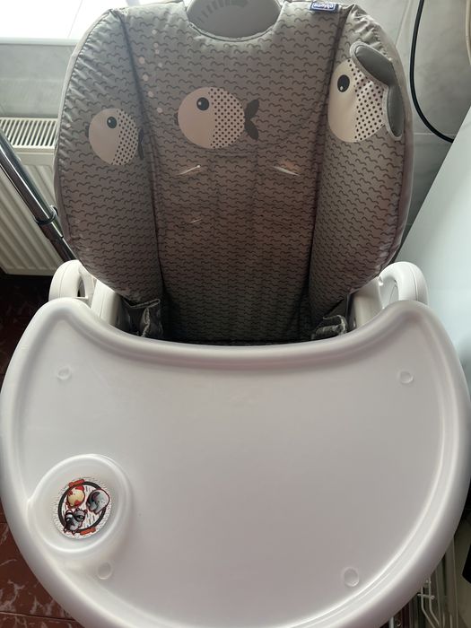 Стільчик для годування Chicco Polly 2 Start, 4-х колісний