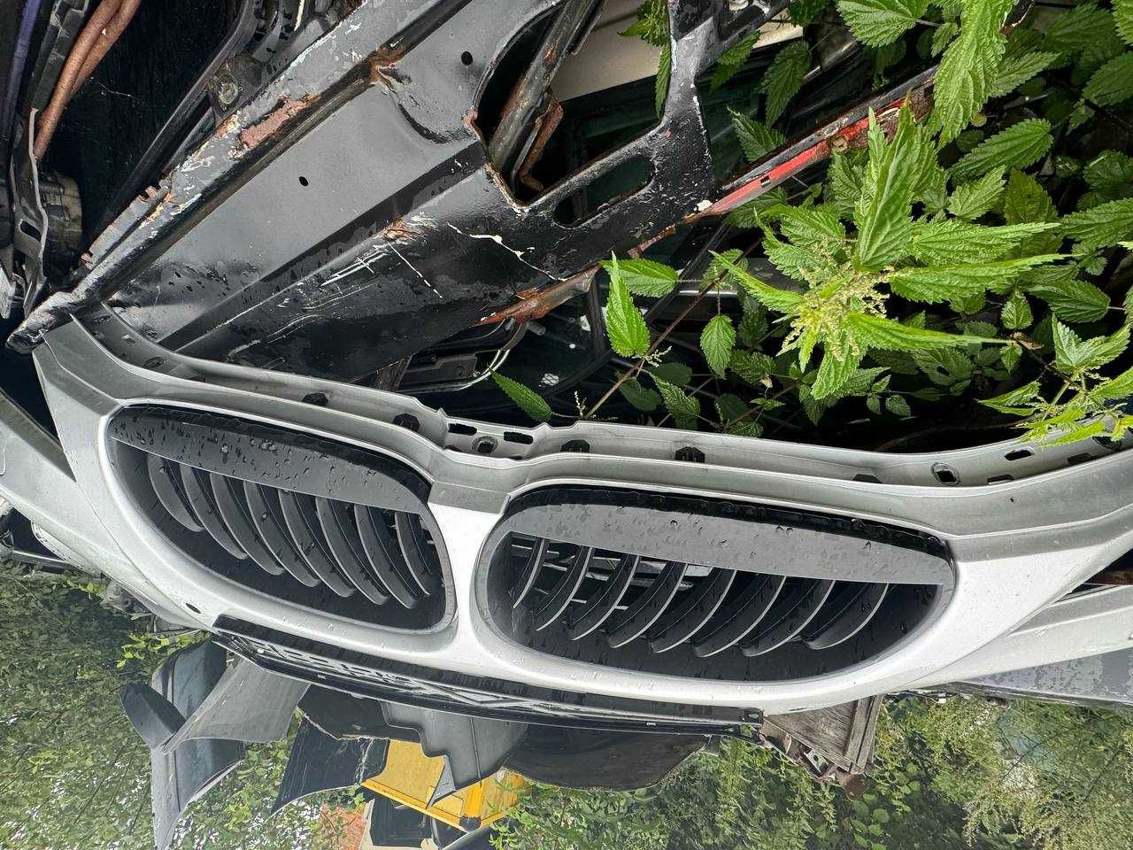 Передній Бампер в зборі до BMW E60 2007-2009
