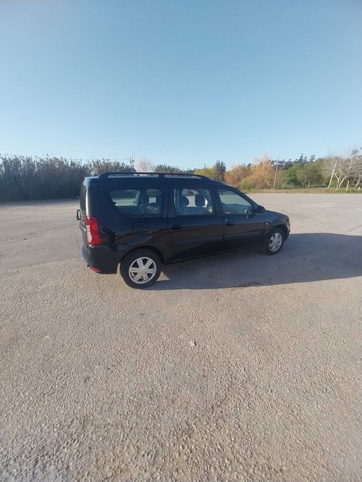 Dacia Logan 1.5 dci de 7 lugares