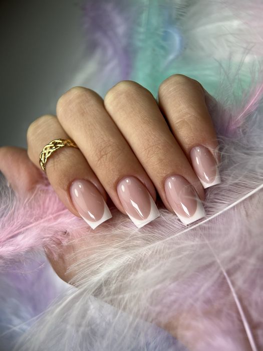 Манікюр, педикюр, нарощення нігтів, Соломʼянська площа