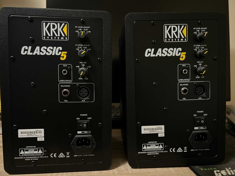 Студийные мониторы KRK Classic 5 (цена за комплект)