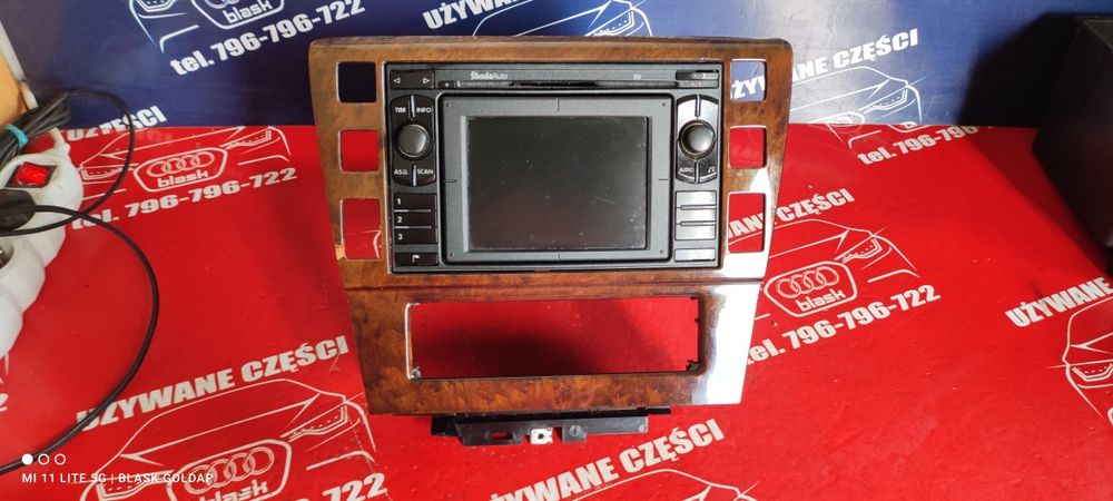 Radio Skoda Navigation z Ramką Skoda SuperB 2004 Blask Gołdap