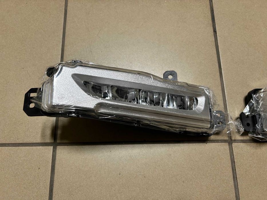 Противотуманки LED BMW X3 G01 X4 G02 63177412527 63177412528