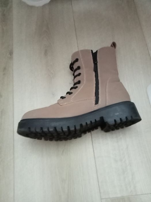 Buty za kostkę kolor ciemny beż