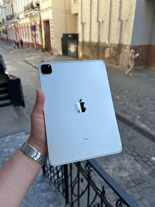 Apple iPad Pro 11’ M2 128gb Silver Wi-Fi + LTE з сім лотком 94%