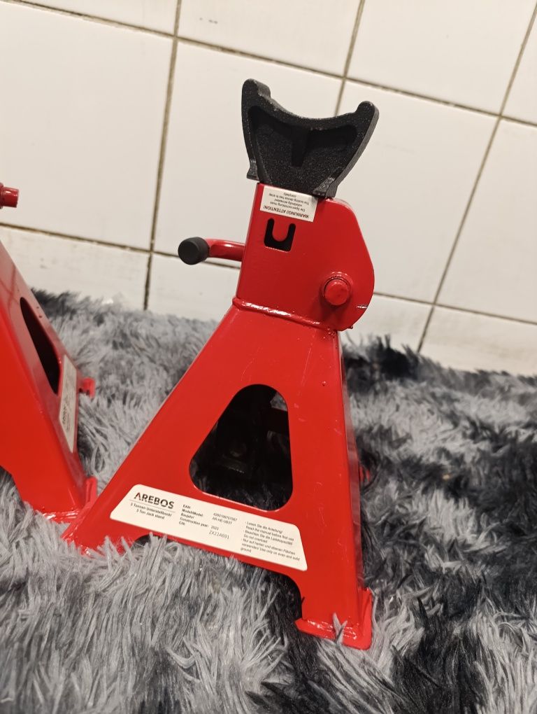 Kobyłki samochodowe dwie sztuki do 3 ton