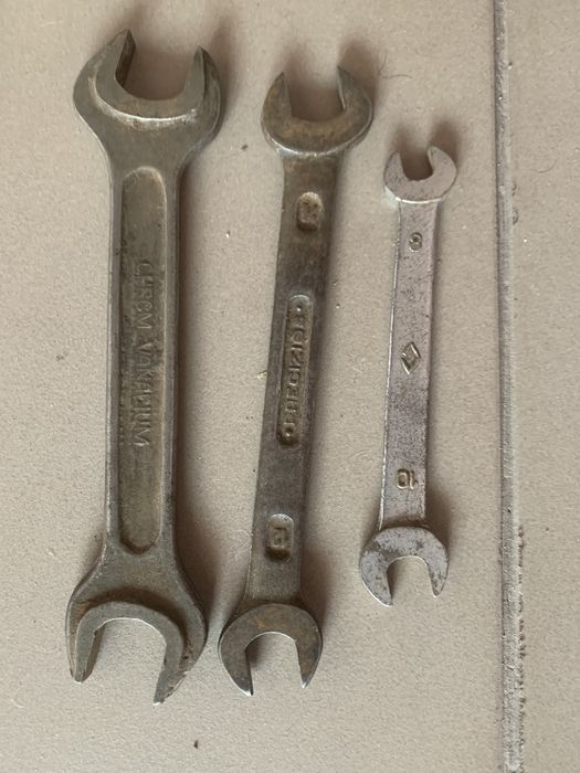 Ключи рожковые .