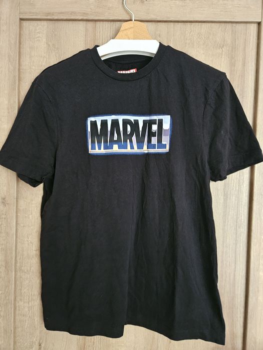 Czarny T-shirt Marvel