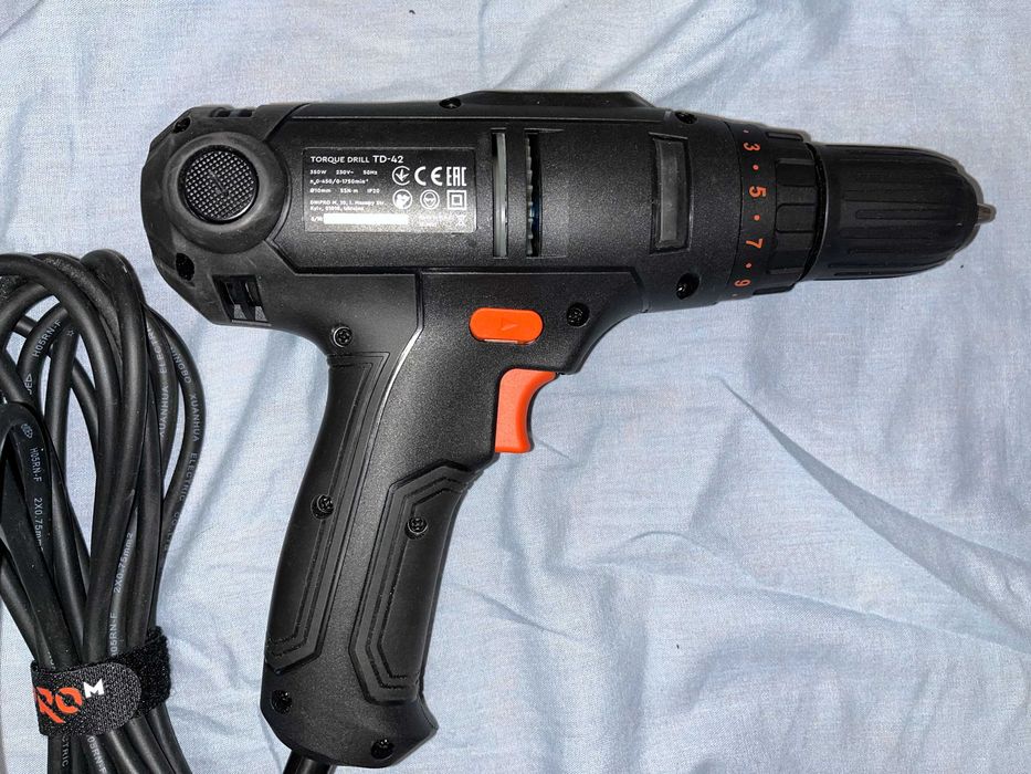Дриль-шуруповерт мережевий Dnipro-M TD-42