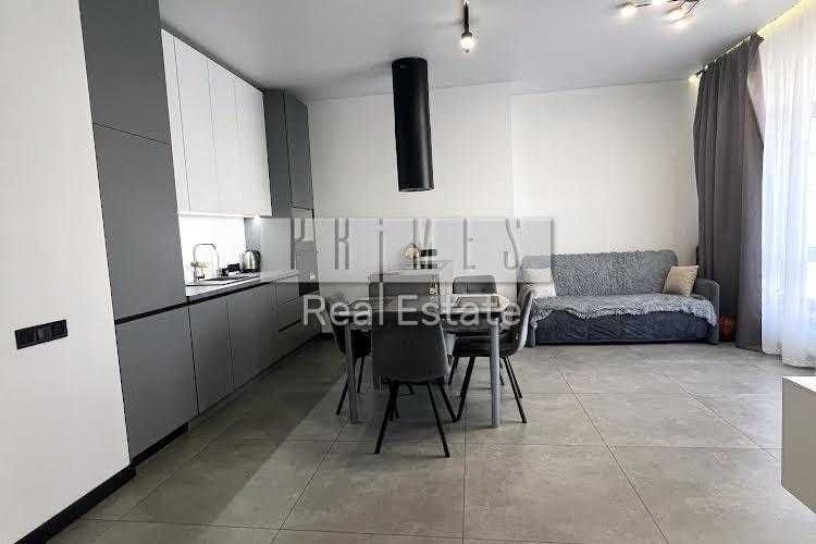 Продаж 2к квартири, ЖК Парк-хол Горький, вул. Антоновича, 131