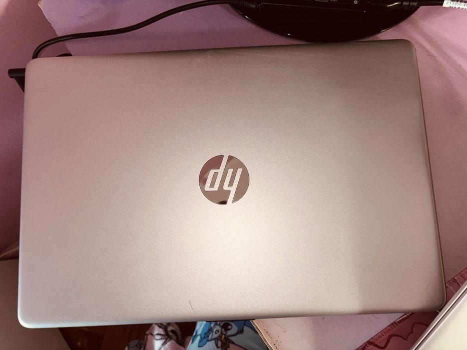 PC Laptop HP 15,6 pol. 15-ef2000