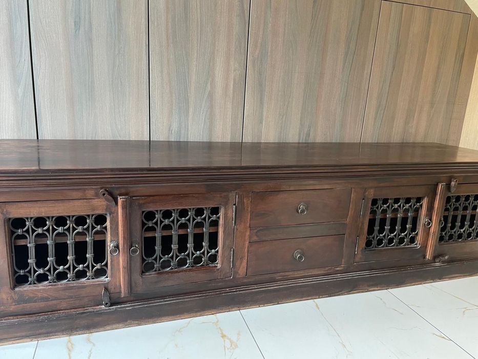 Komoda RTV kolonialna