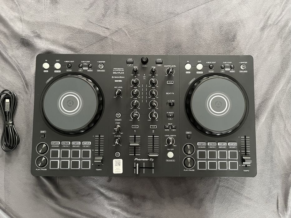 Kontroler dj Pioneer  ddj-flx4