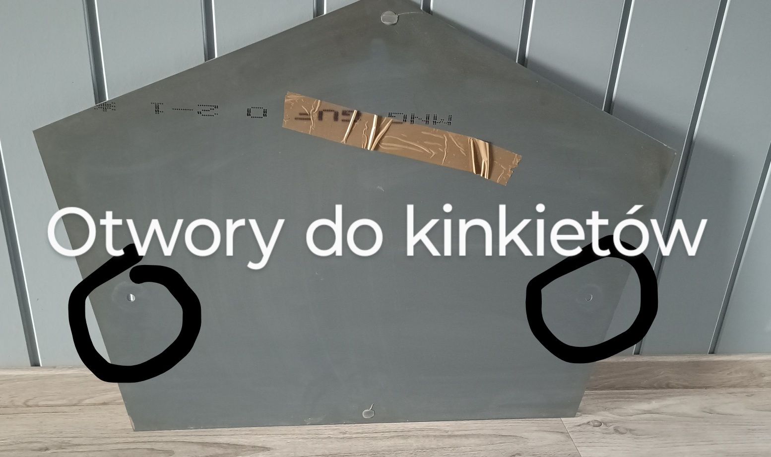 Lustro łazienkowe pod kinkiety