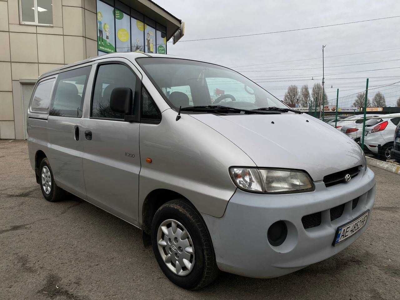 Продам Hyundai H200, Гидроусилитель, Кондиционер.