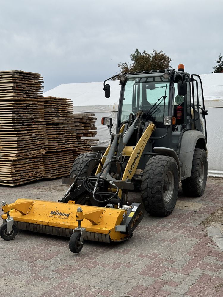 Kosiarka hydrauliczna bijakowa Muthing