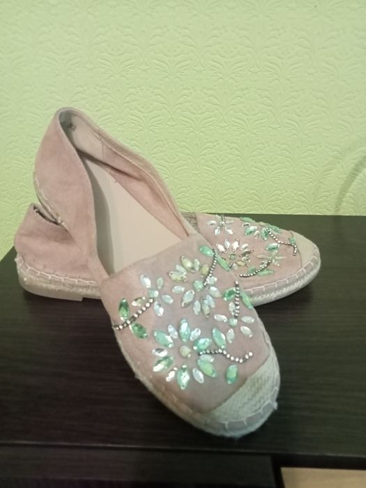 Продам жіночі макасіни 42 розмір