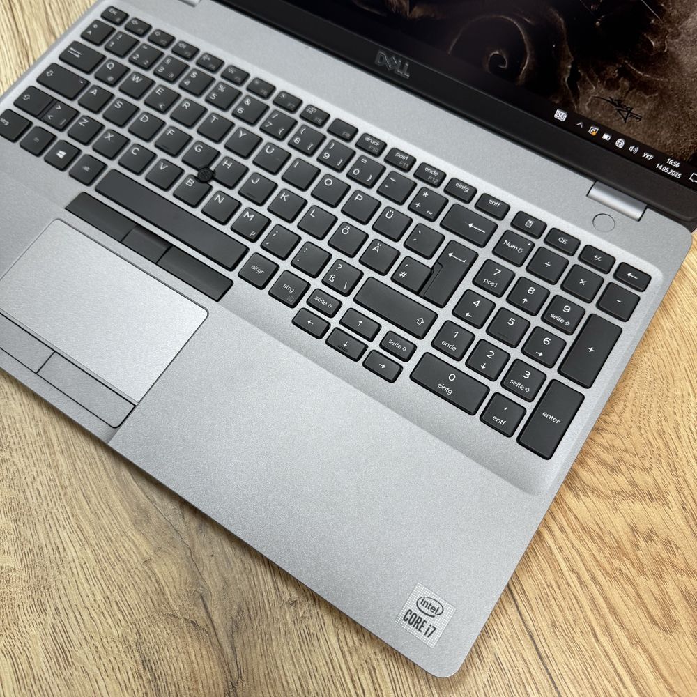 Ноутбук Dell Latitude 5511  i7-10850H/32Gb/512SSD GeForce MX250 2Gb
