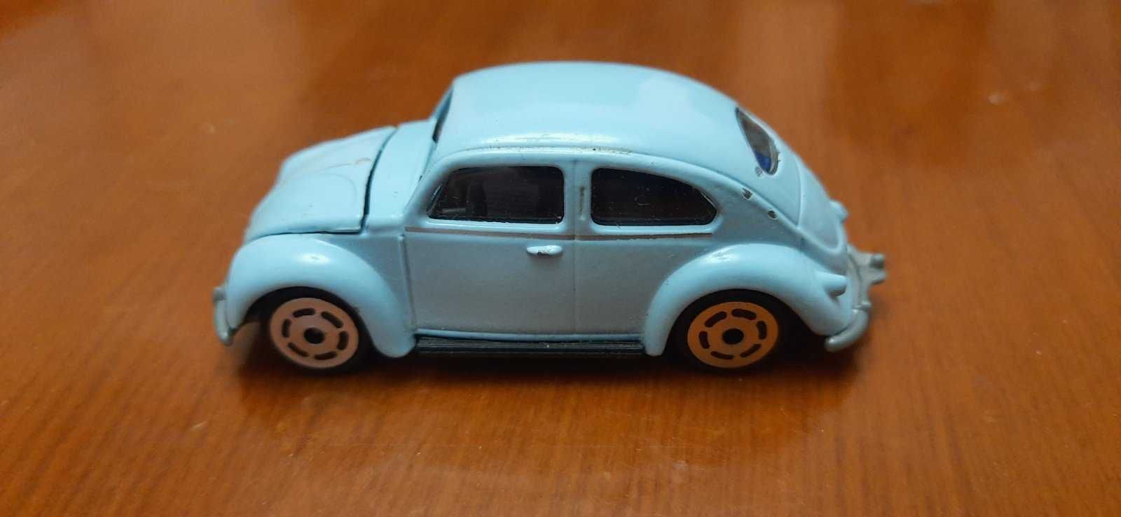 масштабная модель автомобиля VW Beetle Maiorette ECH 1/46 REF 241A