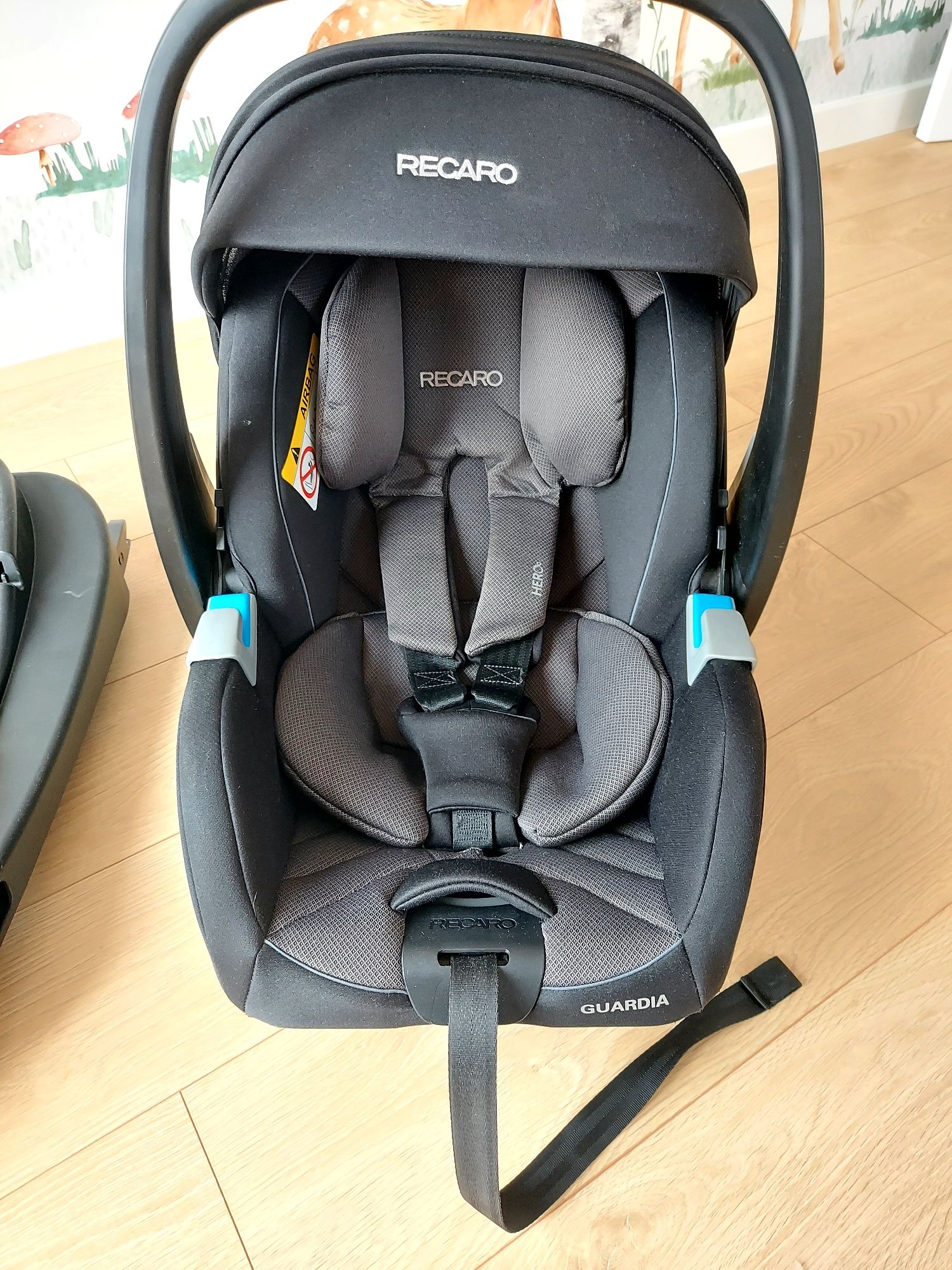 Nosidełko Recaro Guardia + baza isofix