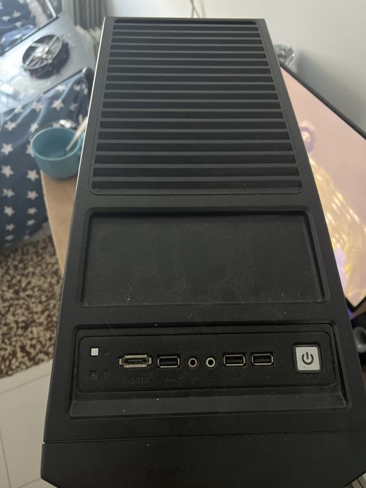 Caixa Extended ATX com fonte 500w