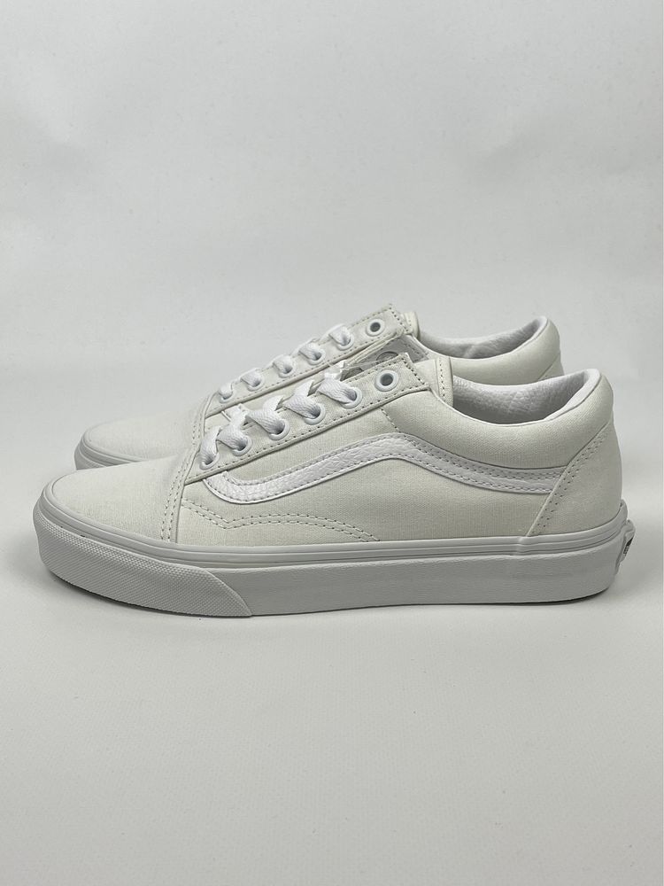 Кеди Vans Old Skool (EU 37 / 38 / 39) оригінал жіночі VN000D3HW001