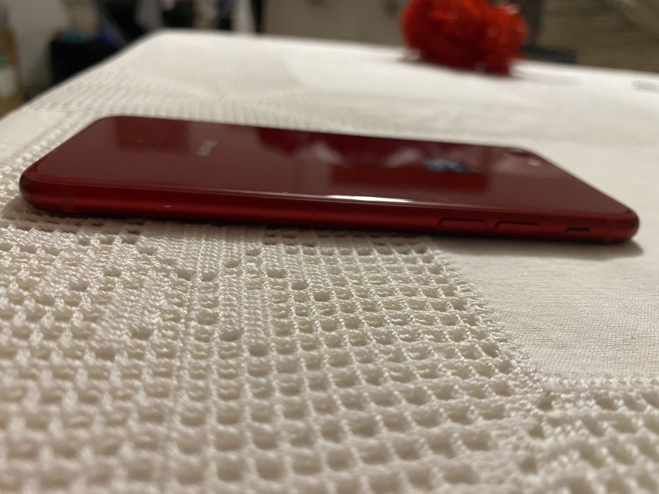 iPhone 8 Vermelho 64GB — Excelente estado!