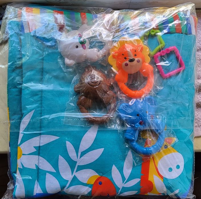 Игровой коврик с дугами и игрушками, Новый