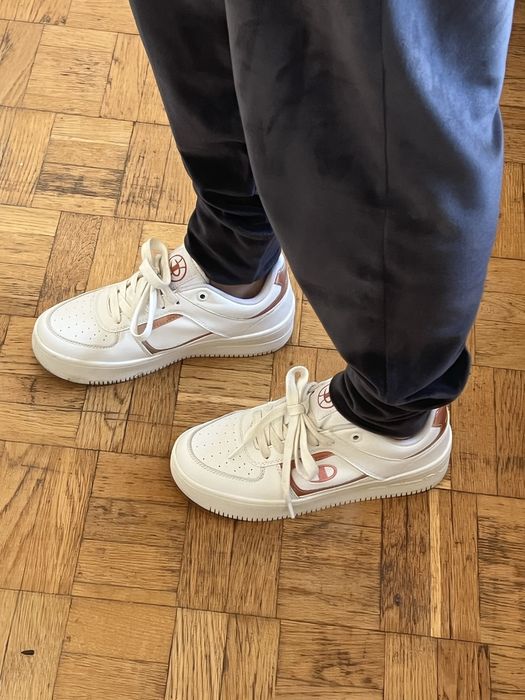 Жіночі кросівки білі 38 champion оригінал