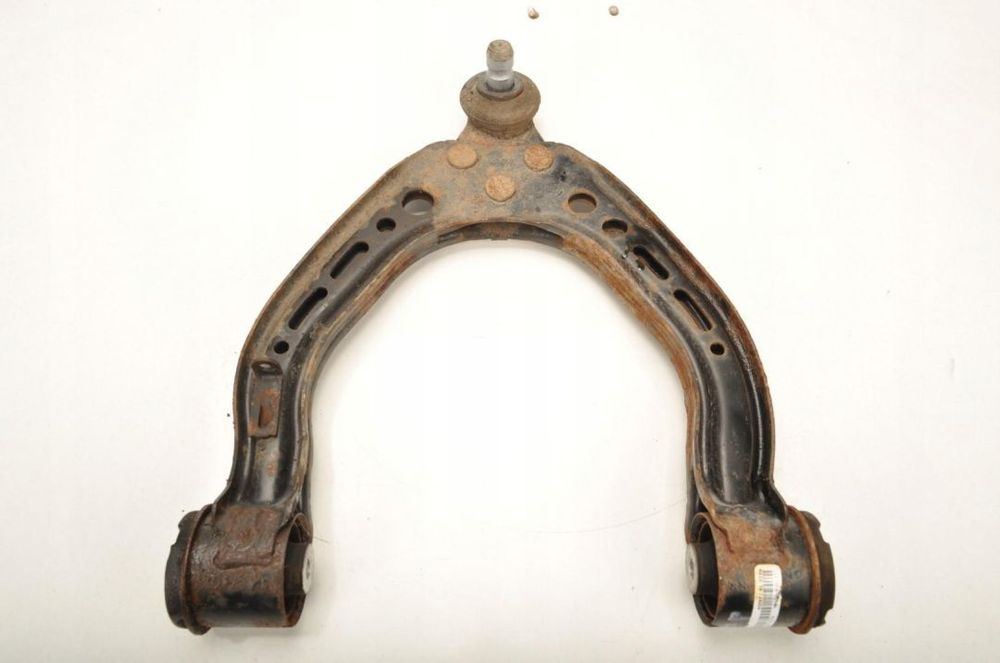 Tesla Model S P85D WAHACZ PRAWY PRZÓD 1043966-0-A