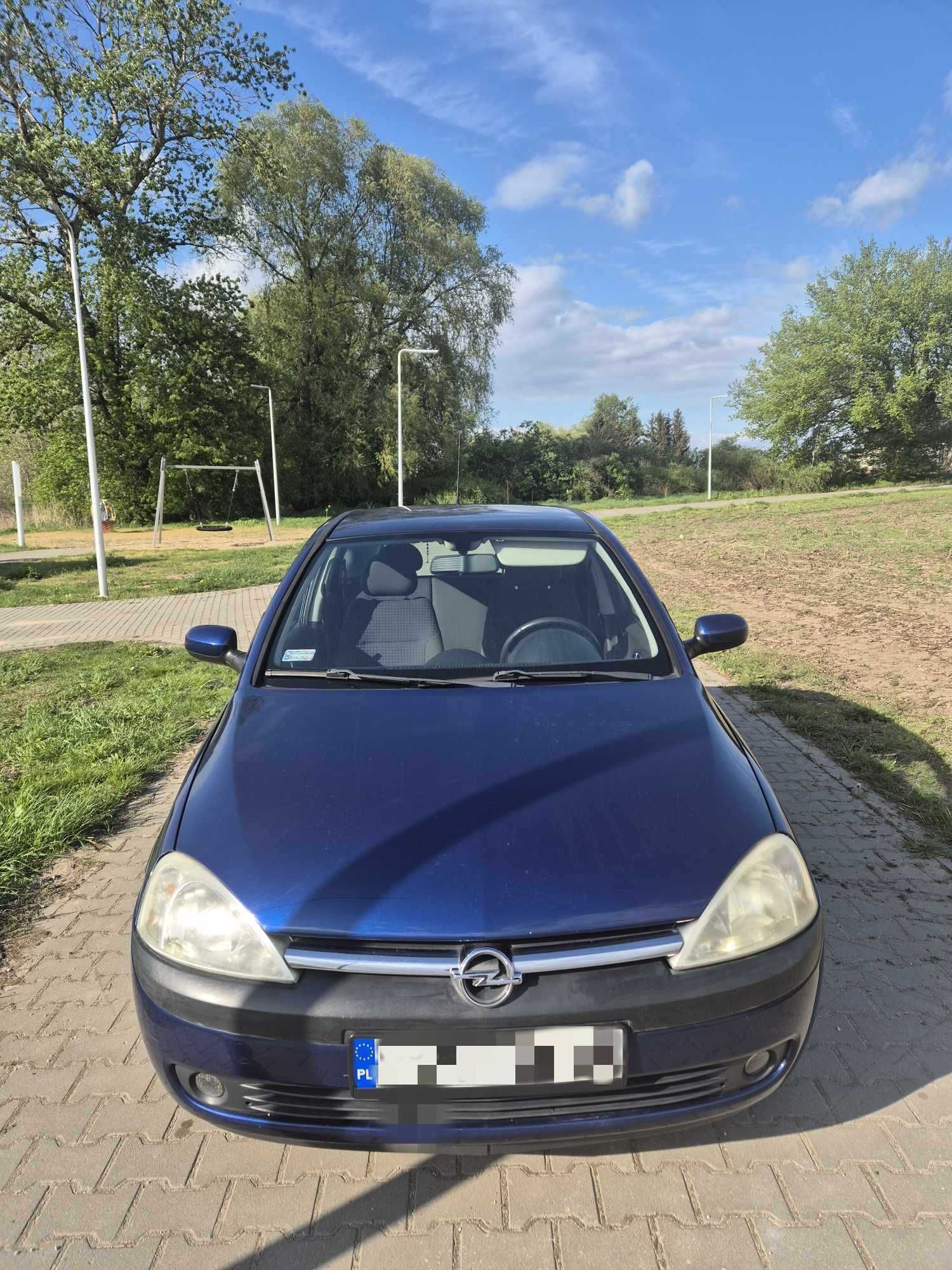 Samochód Opel Corsa C 2002 r.