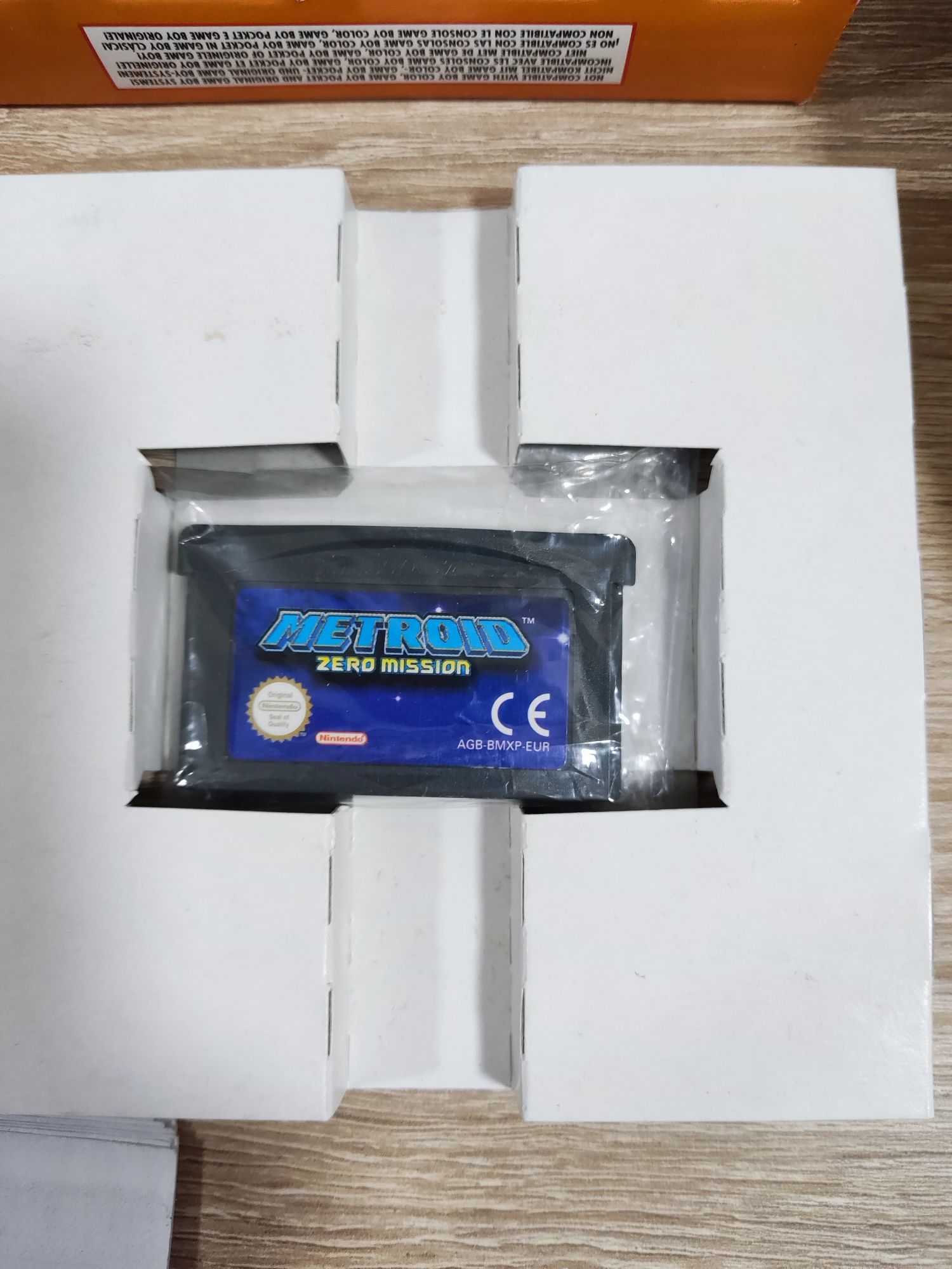 Metroid zero misson completo na caixa game Boy advance