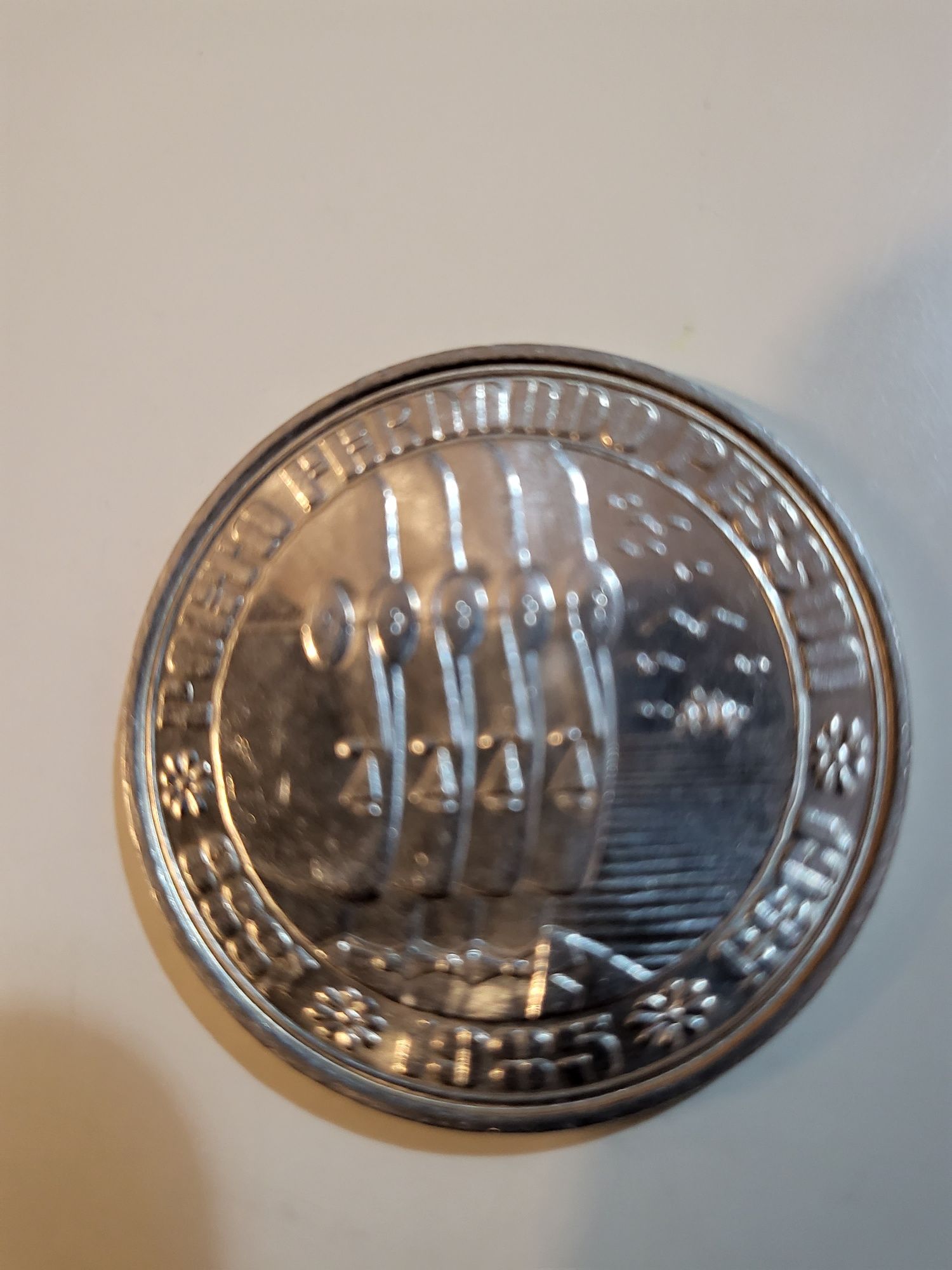 Moeda 100$00 escudos, República Portuguesa, comemorativa