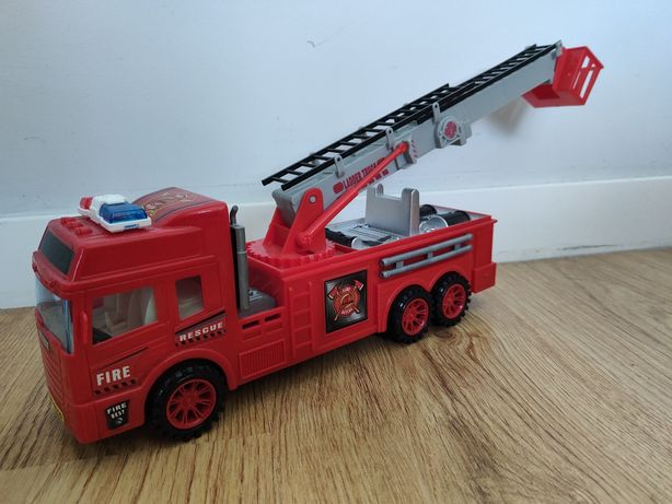Zabawkowy wóz strażacki
