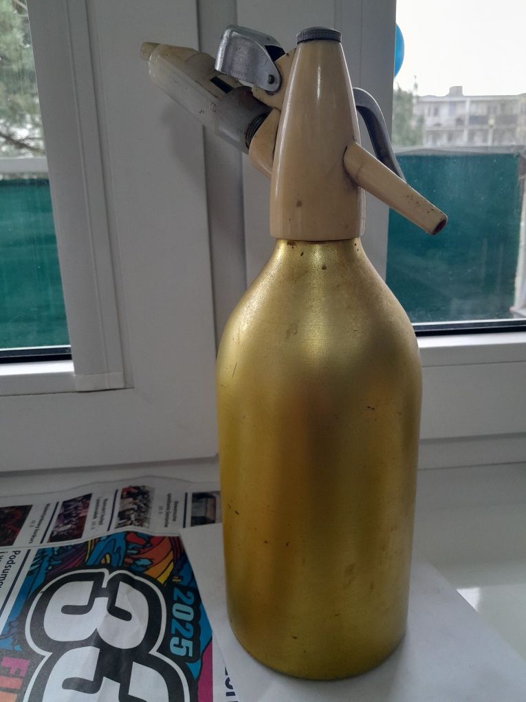 Syfon do wody gazowanej z PRL 1971r