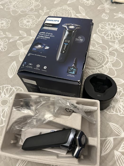 Бритва Philips серії 7000