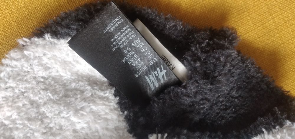 Czapka dla dziewczynki 4-8 lat, przejściowa