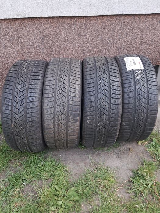 225/45 R19 M+S  - Pirelli Sottozero 3 Winter - 47/2019 - 7/6 mm- 4szt
