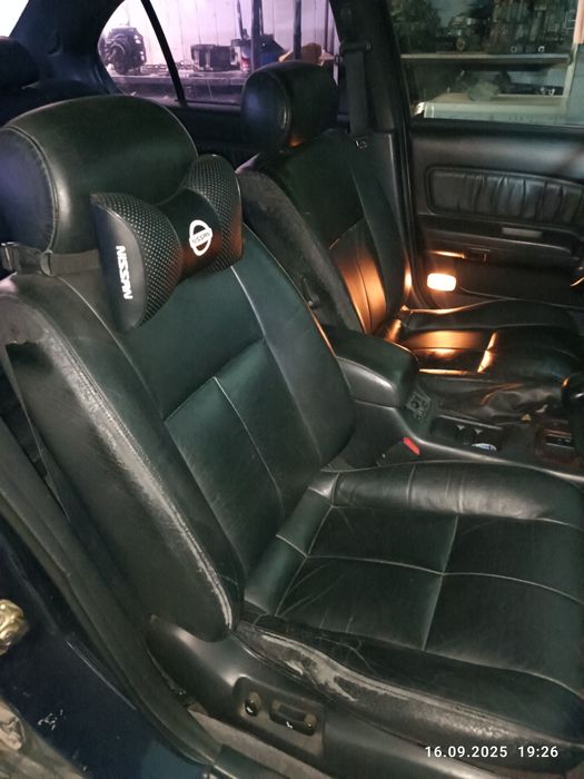 Продам салон от Нисан максима а32