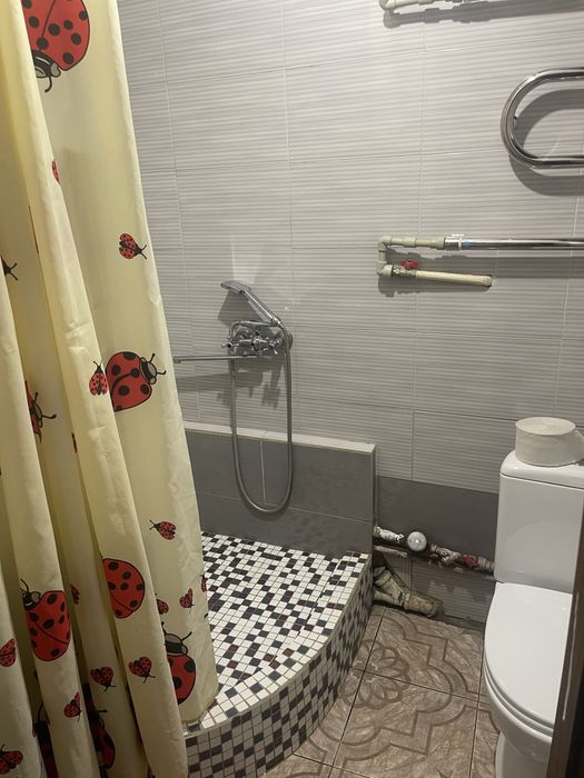 Сдам на 1~2 місяці 1к кв рн аатовокзалу без посередників.