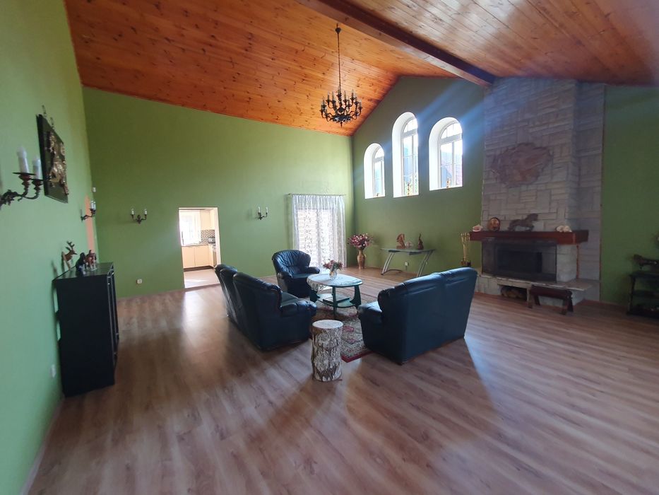 Gotowy dom z fotowoltaiką i ogrodem – Gorzyce, 433 m²