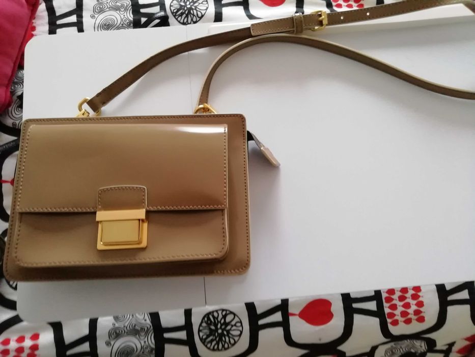 Carteira tira-colo Bimba y Lola beige