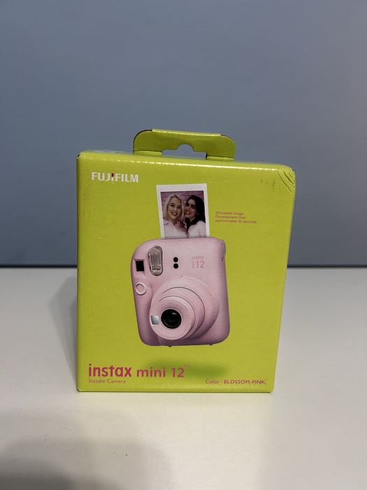 Nowy Instax Mini 12 różowy