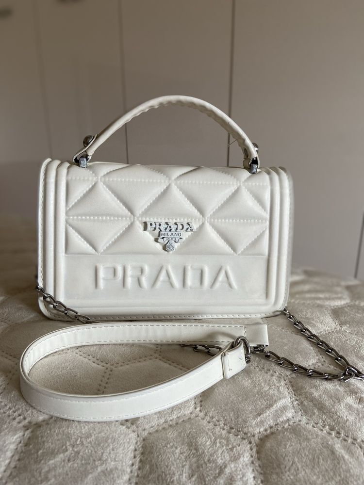 Сумка Prada