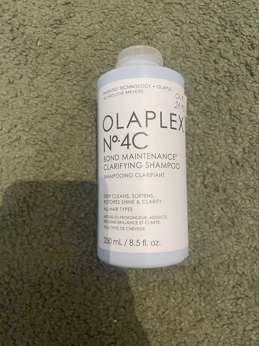 Olaplex No.4C Bond Maintenance Clarifying Szampon oczyszczający 2110