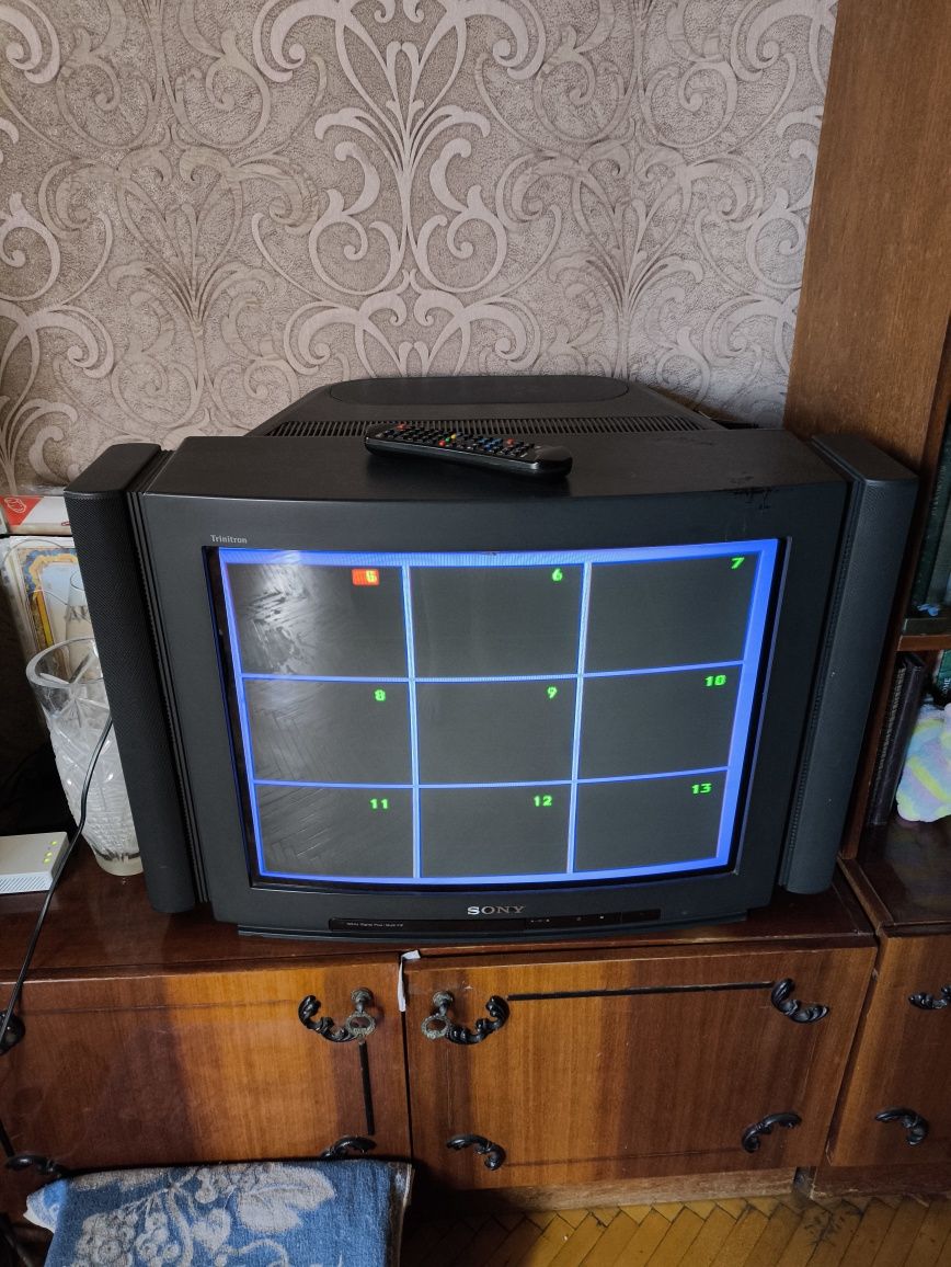 Телевізор Sony Trinitron (100 Hz) KV-E2561K (Тільки самовивіз)