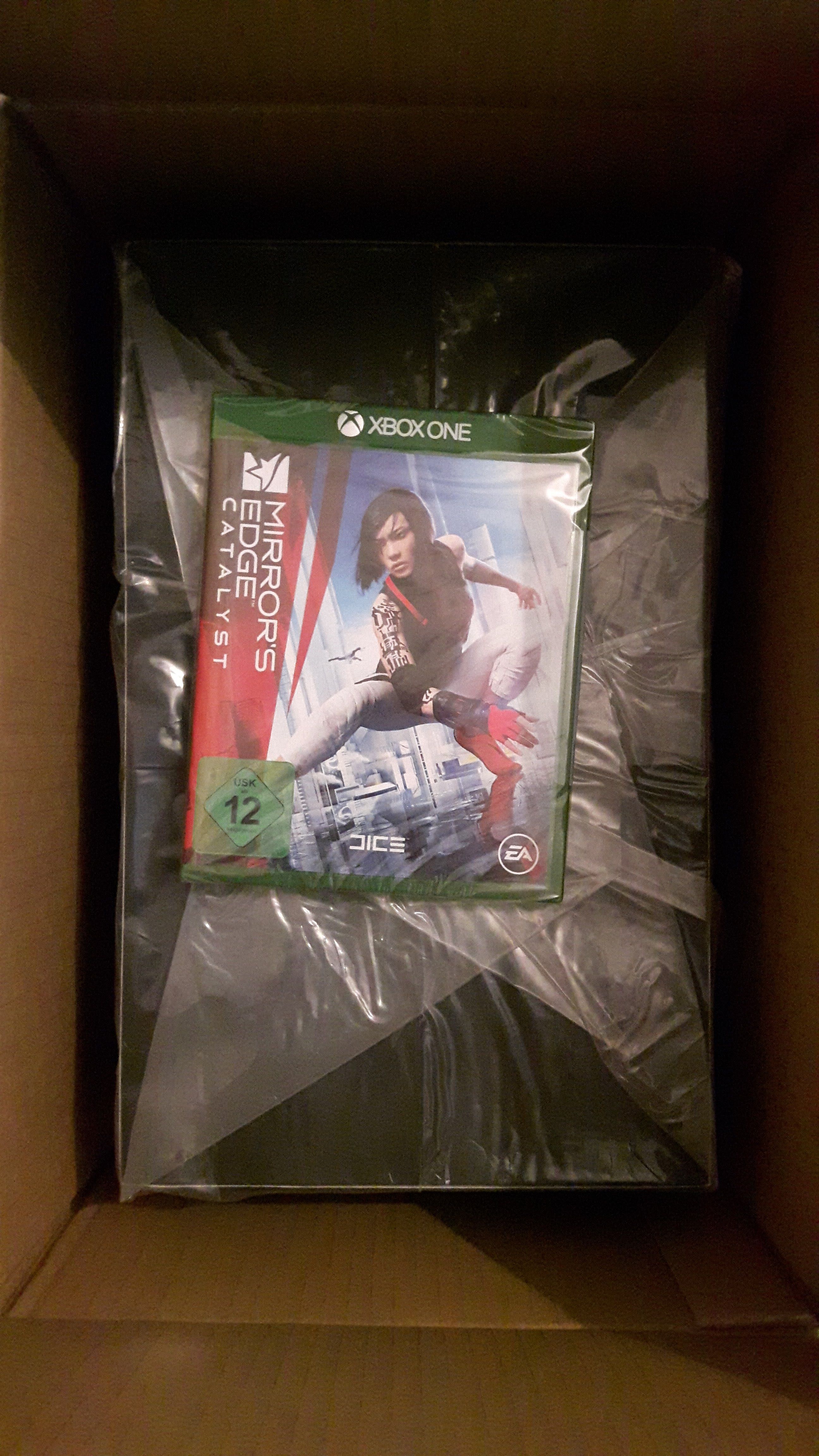 Mirror's Edge: Catalyst Collector's Edition, Xbox, Nowa, Folia, Karton